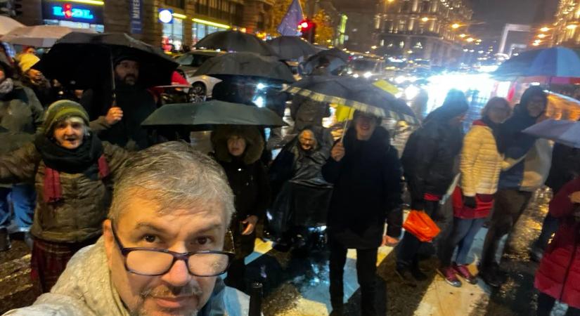 EU-s kamu képzéseket tartottak ott sem lévő embereknek, de a rendőrség szerint nem történt bűncselekmény