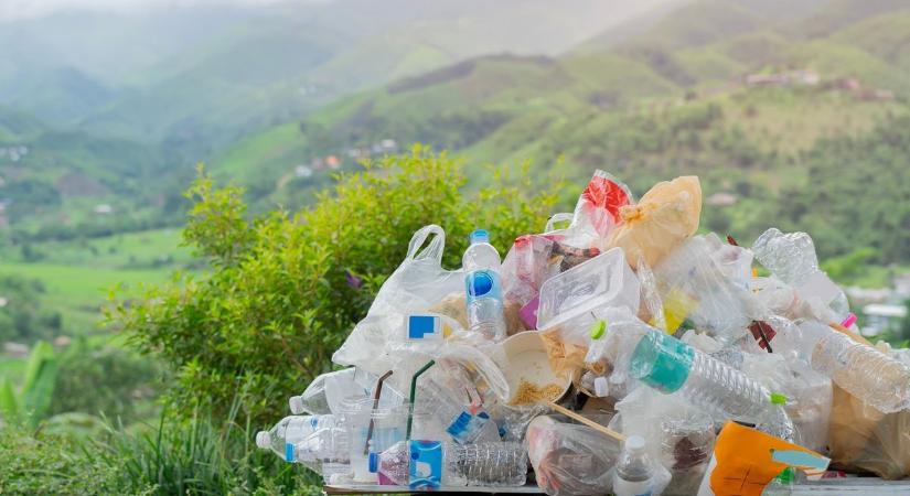 15 év alatt eltűnhetne a műanyagszennyezés – Vajon tényleg megállíthatjuk?