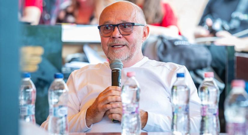 A legjobb előadó díját nyerte el dr. Hanula Barna, a Széchenyi István Egyetem docense