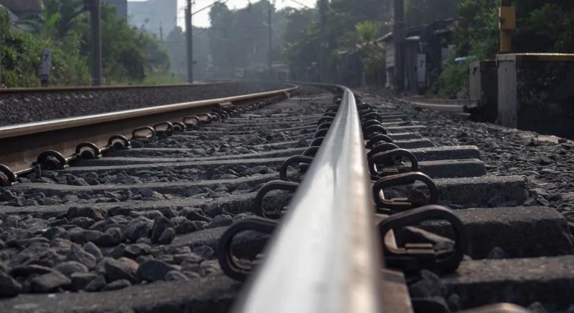 Szörnyű: ismét gázolt a vonat, ezúttal Budapesten