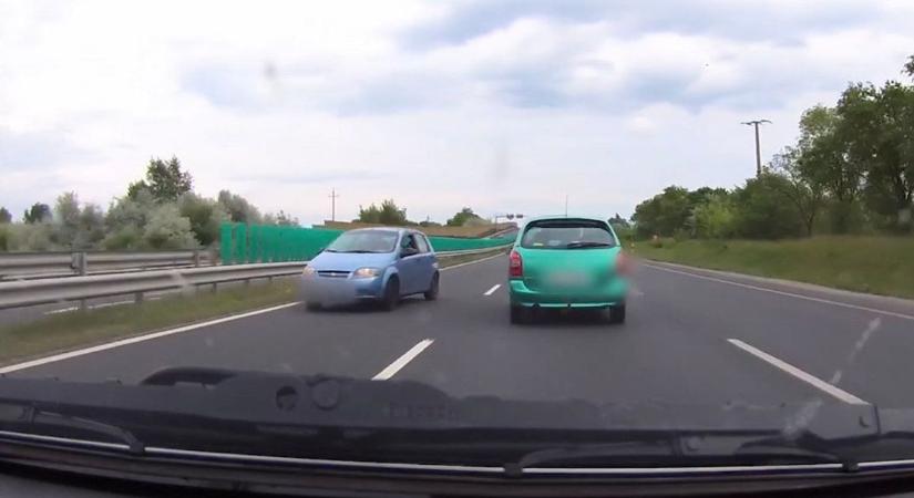 Autós párbaj gyerekekkel a hátsó ülésen – döbbenetes részletek a füzesabonyi tárgyaláson