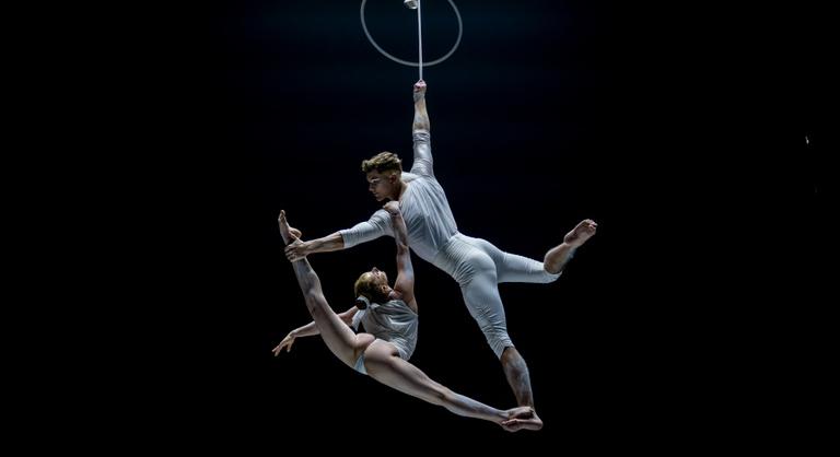 A fagyott szív átka visszatér, de új hősök próbálják megtörni a jeges uralmat