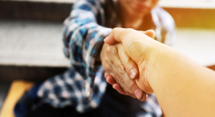 Karácsonyi csoda Szegeden: egymillió forintos adomány a rászorulóknak