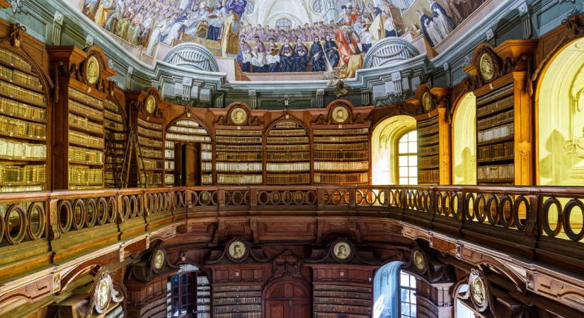 Megnyílt a páncélszekrény: elképesztő ősi könyvek lapulnak az egri könyvtárakban