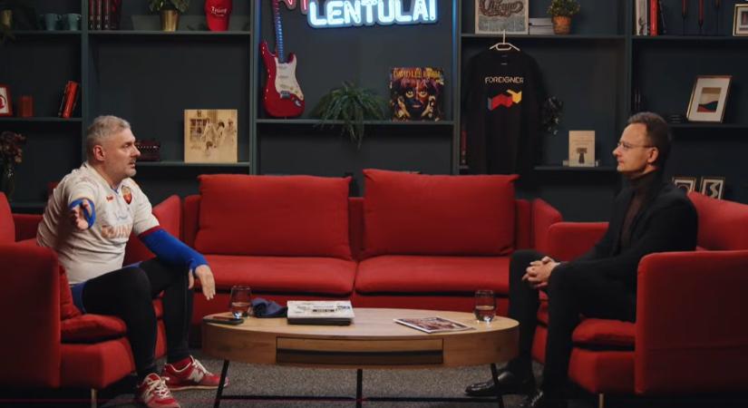 Szijjártó büszke a Lavrovtól kapott kitüntetésre, mert az oroszokkal való együttműködésével a magyar emberek járnak jól