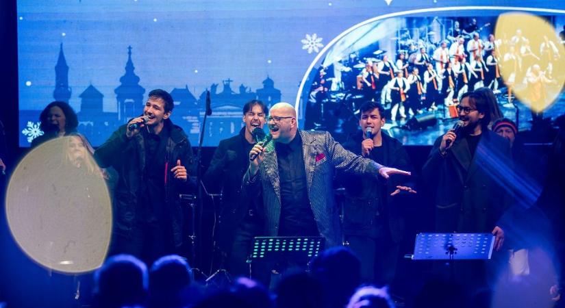 Gospel idézte a karácsony üzenetét a Dobó téren fotók