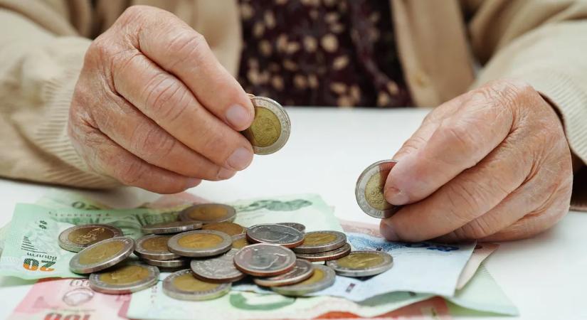 Egyesek már decemberben megkapják a 13. havi nyugdíj összegét