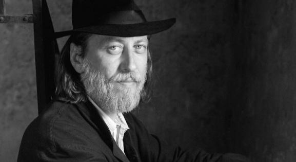 Hallgasd meg élőben Krasznahorkai László Nobel-beszédét!