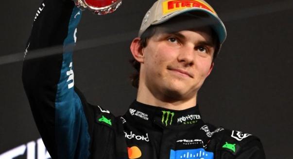 Piastri: Nagyon büszke vagyok az évemre