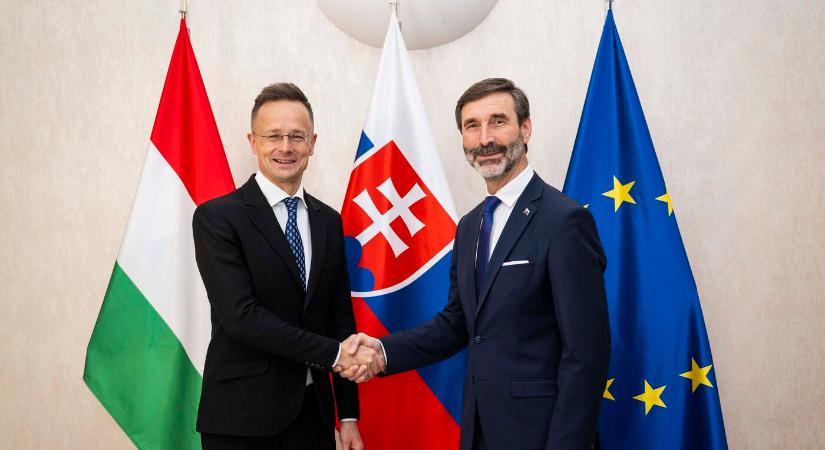 Szlovákia és Magyarország megsemmisítési indítvánnyal fordul az Európai Bírósághoz