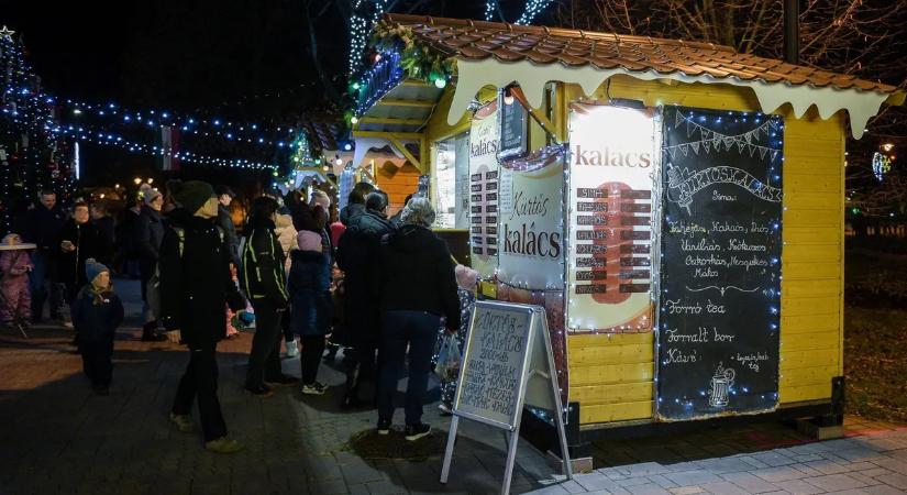 Vidéki csodák: a legszebb adventi vásárok Magyarországon – képgaléria