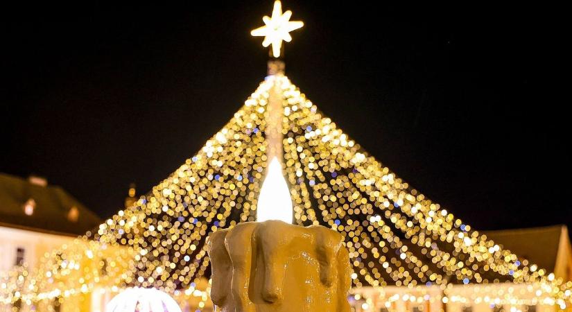 Fellobbant a remény gyertyája Győrben is - fotók