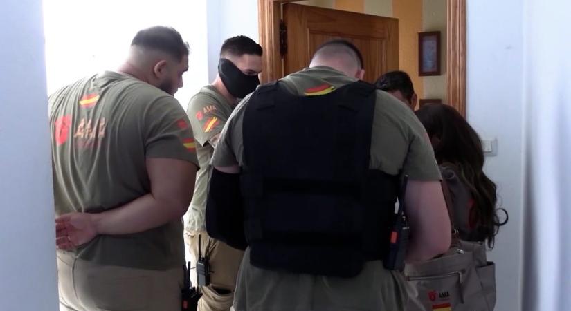 Lakhatási válság Spanyolországban: Kilakoltatás verőlegényekkel