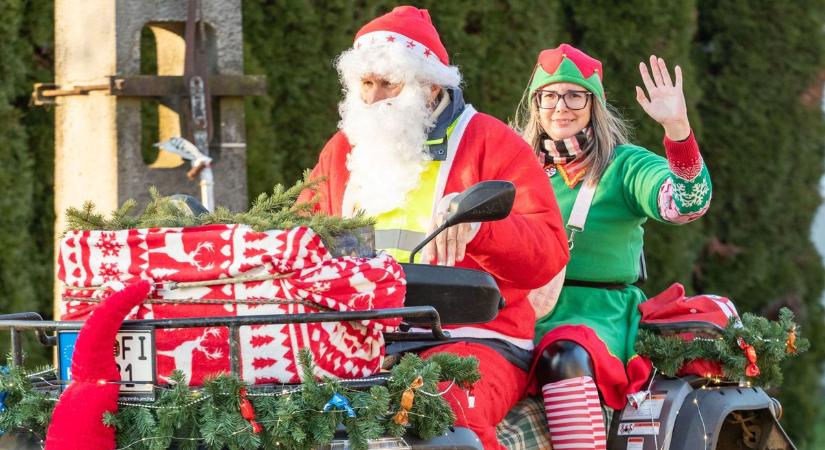 Bicskén ismét felbőgtek a motorok a Mikulás járaton (videó  képgaléria)