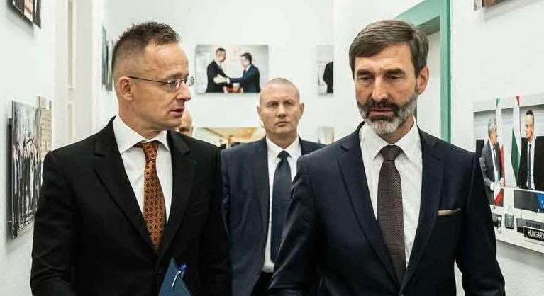 Szijjártó Péter: Ez a diktátum durva áremelkedésekhez vezet
