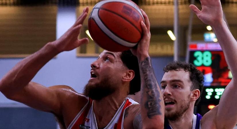 Férfi kosár NBI: nagyon elverte a Kecskemétet a Honvéd