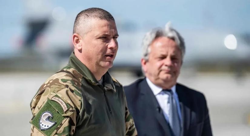 Ruszin-Szendi Romulusz korábbi katonatársa vallott a volt vezérkari főnökről