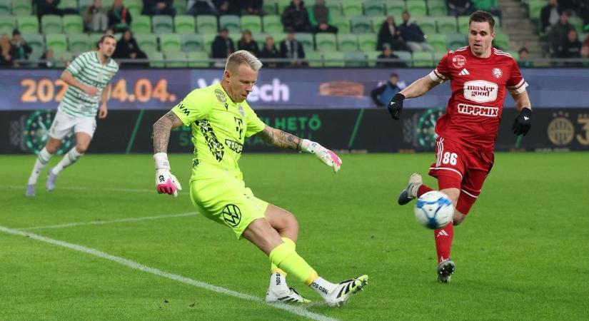 Robbie Keane a Mandinernek elárulta: idén már aligha láthatjuk Dibusz Dénest a Fradi kapujában