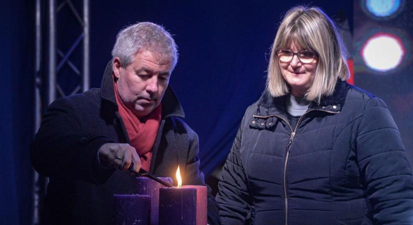 Jézus legyőzi a bennünk levő békétlenséget és reménytelenséget, emelte ki Gyöngyösön a lelkész