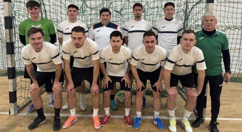 Mikulás Focikupa: a Besenyőtelek a döntőben vérzett el