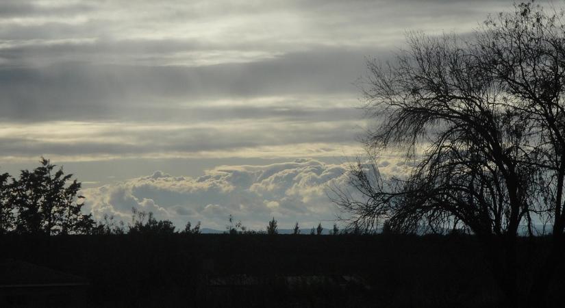 Ismét ránk gyógyul a tartós köd a következő napokban