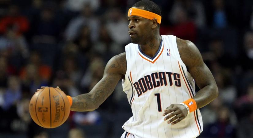 Nem tudja, hány gyereket csinálhatott egy év alatt az amerikai sztárkosaras