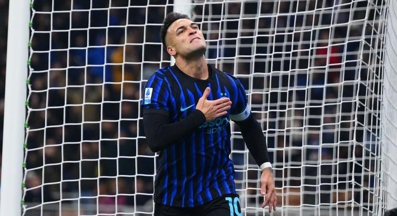 Élete lehetőségét kapja, európai sztárcsapatba igazolhat Lautaro Martínez