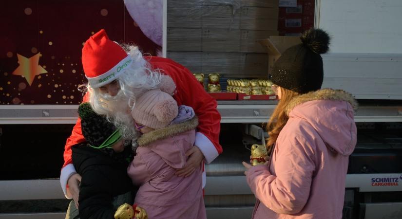 Higgy a csodákban! Így töltötte meg varázslattal a várost a Mikulás