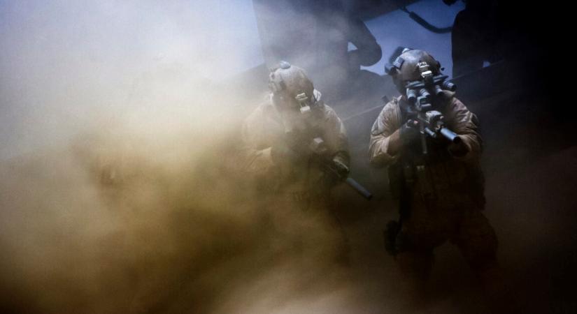 Az egyik legerősebb háborús film, ami tele van feszültséggel