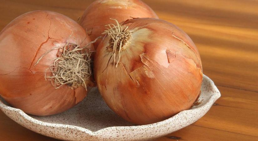 Bámulatos, mire képes a hagymahéj tea – próbálja ki!