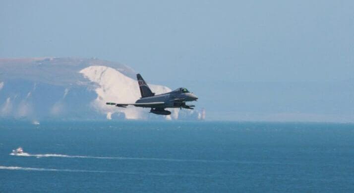 Kína Top Gun akciója – Háborús feszültséget hozhat a japán vadászgépek radarozása?