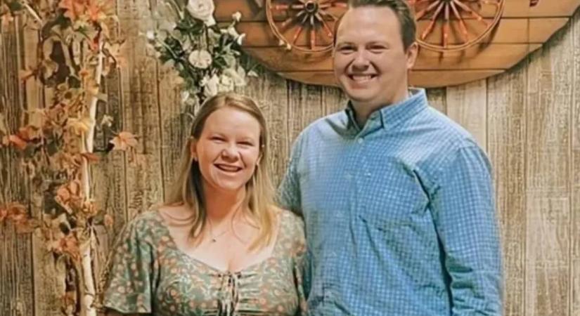 Boldog családi pillanatokból élet-halál harc: megszülte második gyermekét, majd összeesett a kismama