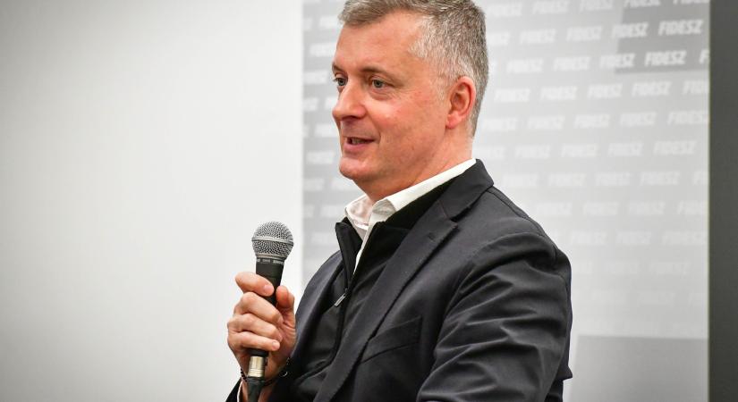 Kubatov Gábor 2007 óta nem szólalt föl a parlamentben