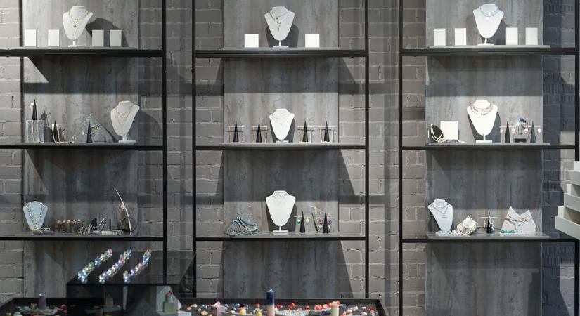 Lenyelte a tolvaj a milliókat érő Fabergé-tojást? A rendőrök a „bizonyítékra” várnak