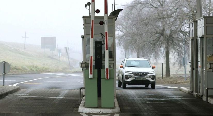 Csőstül jönnek a románok egy magyar városba, sorra zárnak be az elektromosautó-gyárak, összeugrott Fico Ukrajnával – a nemzetközi gazdaság legolvasottabb cikkei januárban