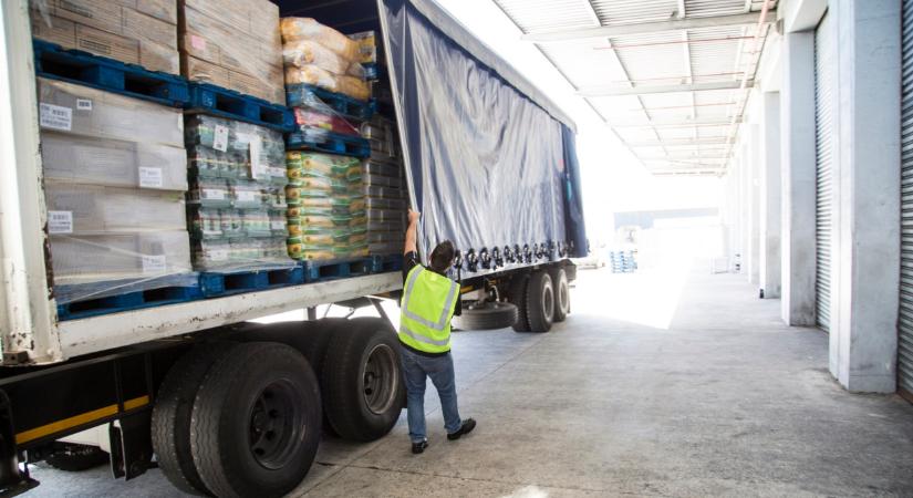 Nagyon kiakadtak a magyar fuvarozók: súlyos lehet a helyzet, ezt mi is megérezzük a zsebünkön