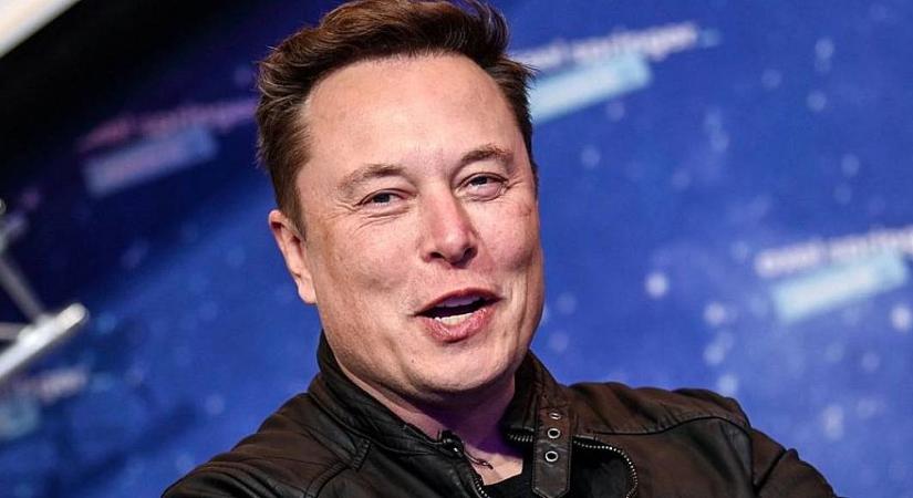 Úgy kitolt az Európai Unióval Elon Musk az X megbüntetése miatt, hogy csak na
