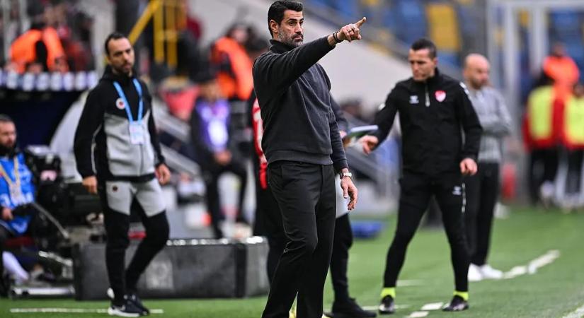 Csoboth Kevinék edzője lemondott a 3–0-s győzelem után