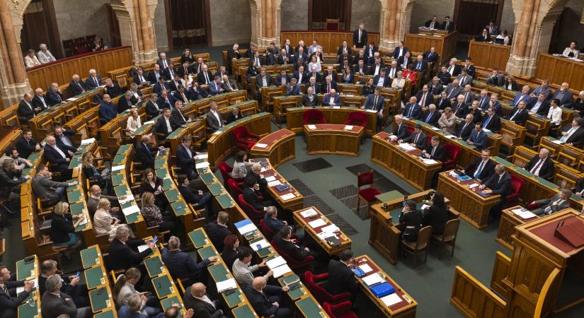 15 képviselő idén egyszer sem szólalt fel a parlamentben