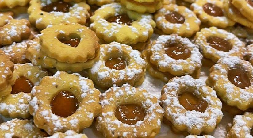 A nagymama 40 éves linzer receptje: mindenki ezt keresi