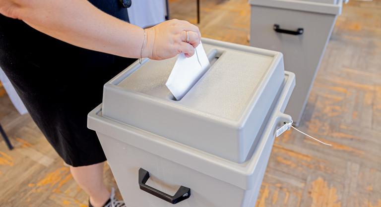 Taroltak a független polgármesterjelöltek az időközi önkormányzati választásokon