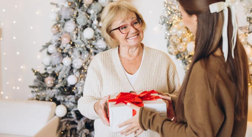 Útnak indultak a karácsonyi csomagok – közel ezren kapnak meglepetést