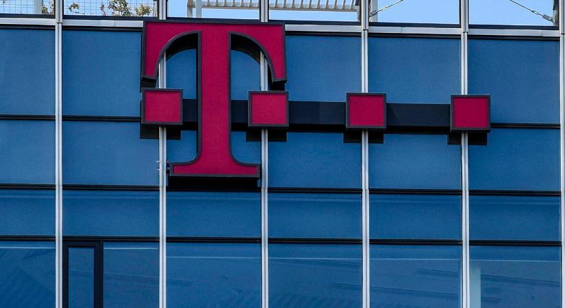 Változás jön a Telekomnál, erre kell készülni januártól
