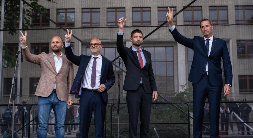 Döcögve indul az ellenzéki együttműködés, a Matovič-dilemma továbbra is éket ver a pártok közé