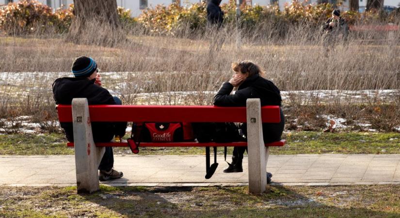 Nyugdíjkorhatár: egy összegben kaphat több havi nyugdíjat, aki 2026-ban visszalép