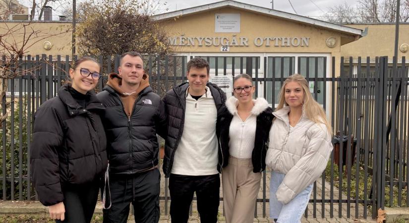 Mikuláscsomag-gyűjtést szerveztek a Bethlen technikum diákjai