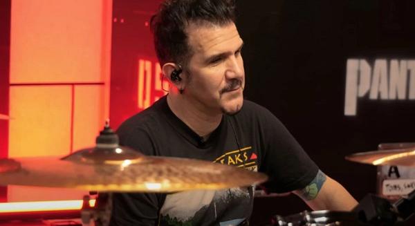 Charlie Benante: "mindenki azt fogja mondani, hogy megérte ennyit várni az új Anthrax albumra"