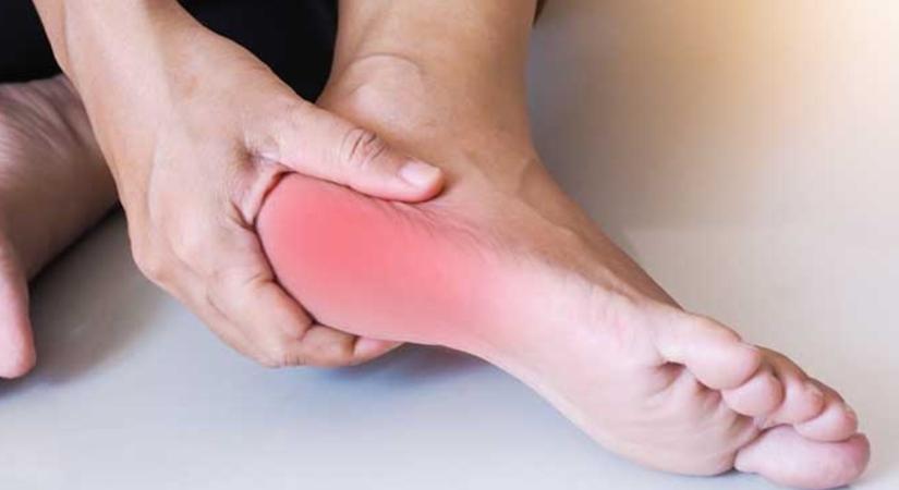 Lépj túl a fájdalmon: a sarokfájdalom okai és kezelése