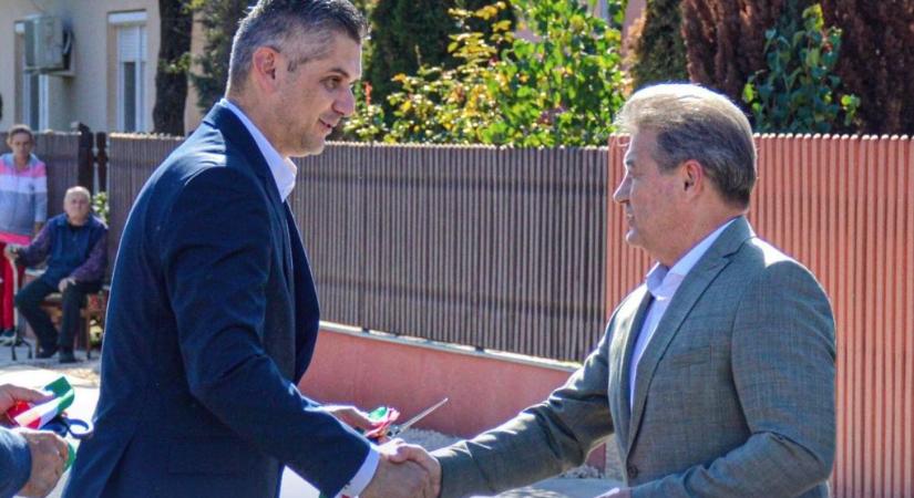 Tasó László és utódja, Antal Szabolcs is beszédet mond a hajdúhadházi városnapon