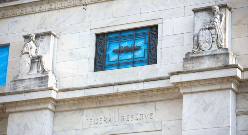 Lélegzet-visszafojtva várják a forint piacán a sorsfordító szerdai döntést